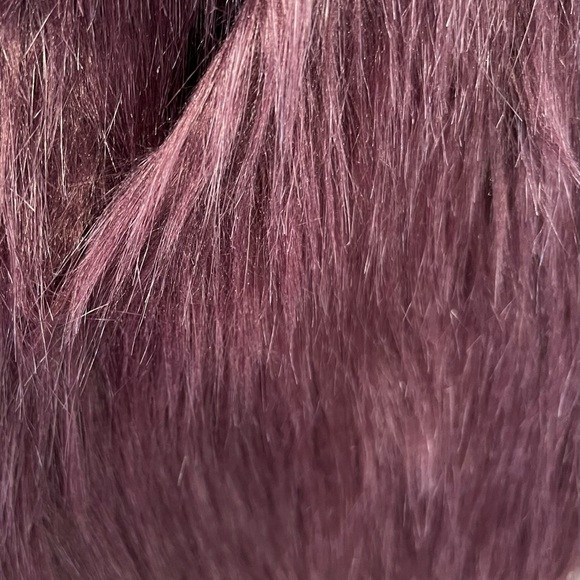 NWT Cotton On Women M/L Long Line Wine Color Sweater Vest Knit/Faux Fur Pockets - Picture 8 of 16